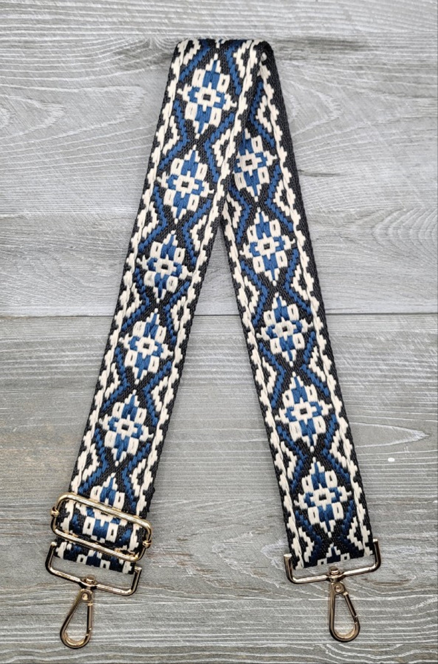 SS050A TG10185 Aztec Adjustable Guitar Strap