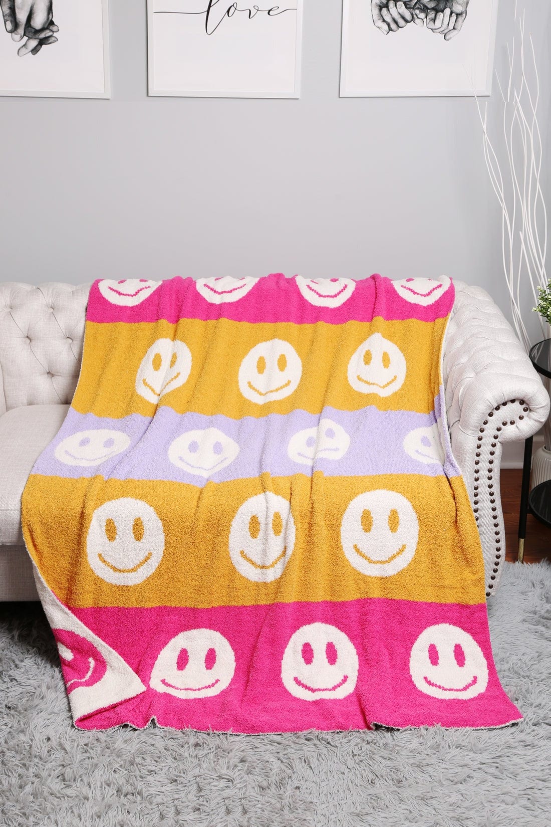 JCL6011 Superlux Multi Color Smiley Blanket - MiMi Wholesale