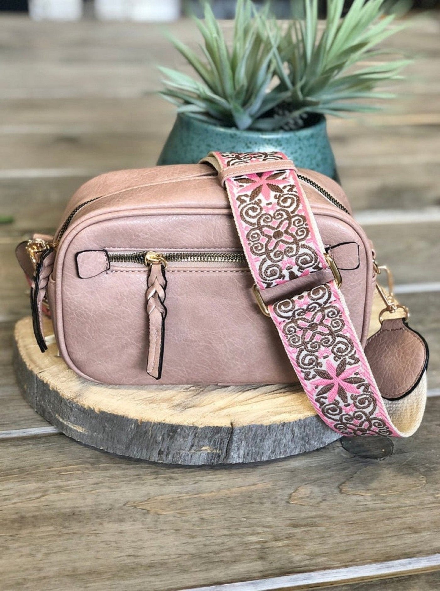 LQF052 Boho Guitar Strap Crossbody Bag - MiMi Wholesale