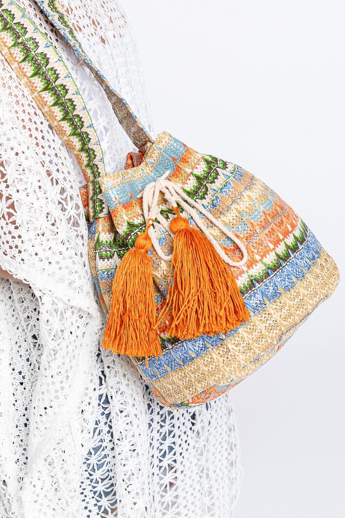 MB0237 Gracie Multi Color Straw Bucket Bag - MiMi Wholesale