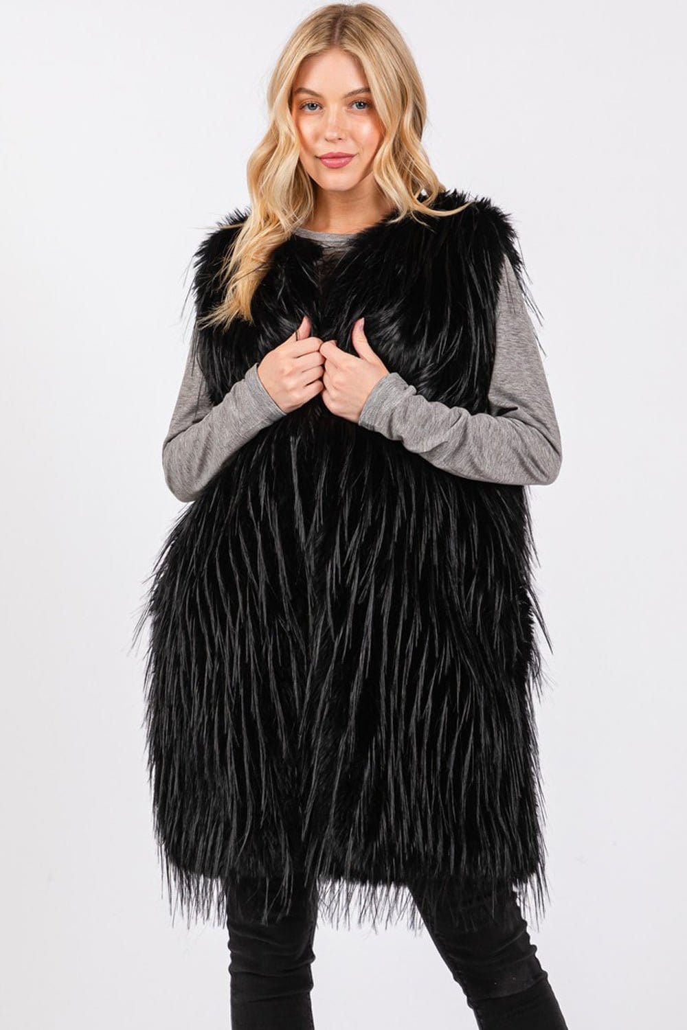 MS0403 Faux Fur Vest With Pockets - MiMi Wholesale