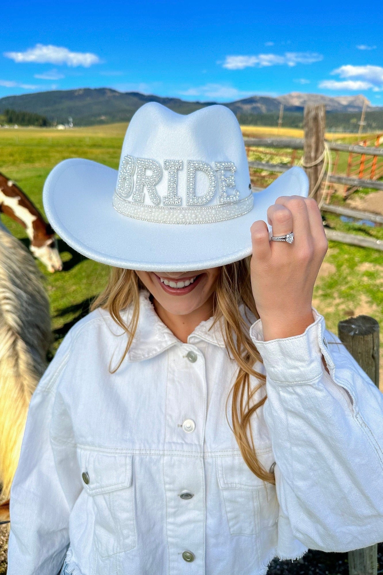 VCC0070 BRIDE Felt Cowboy Hat With Rhinestones