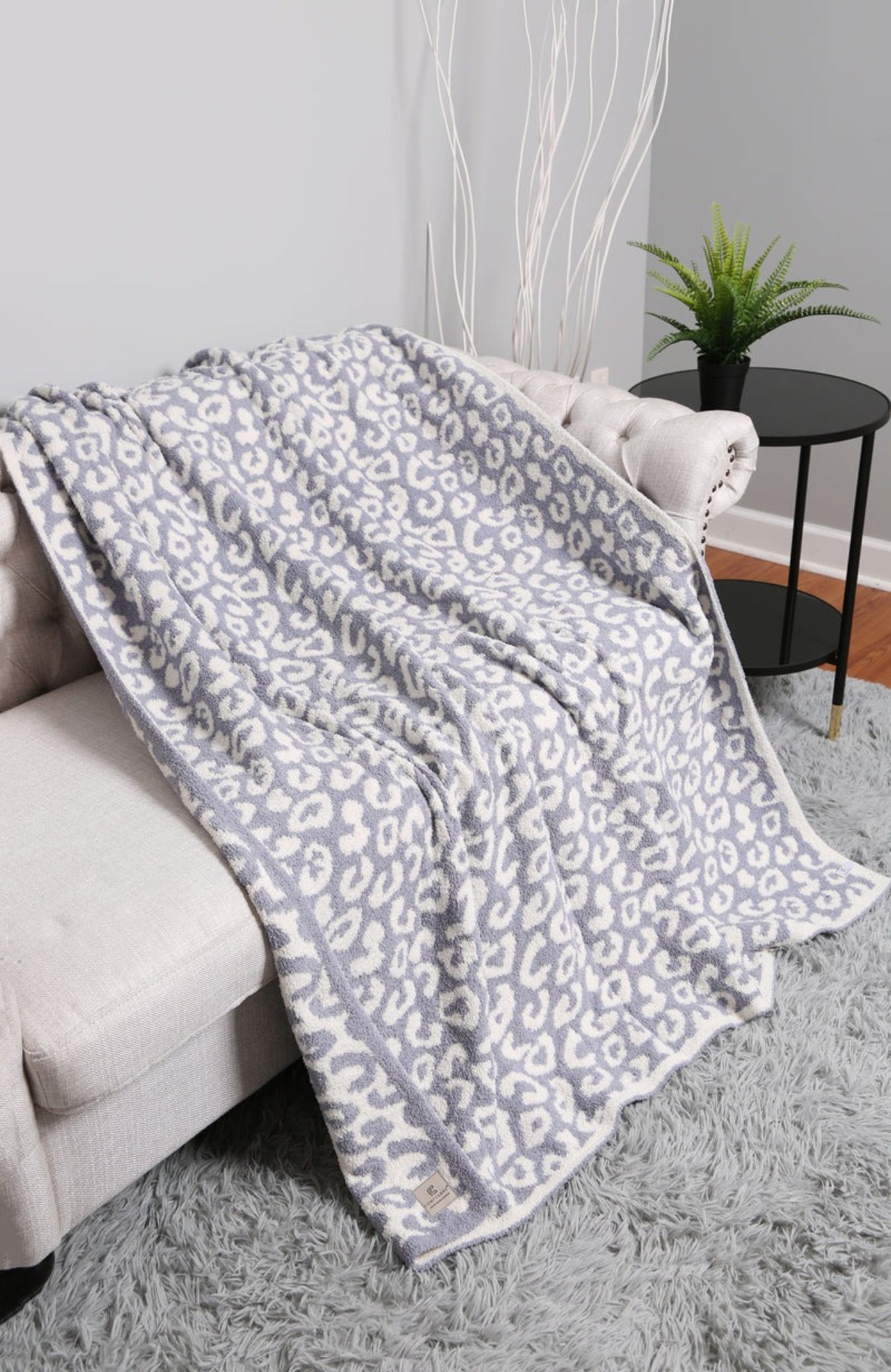 JCL1010 Super Lux Leopard Throw Blanket