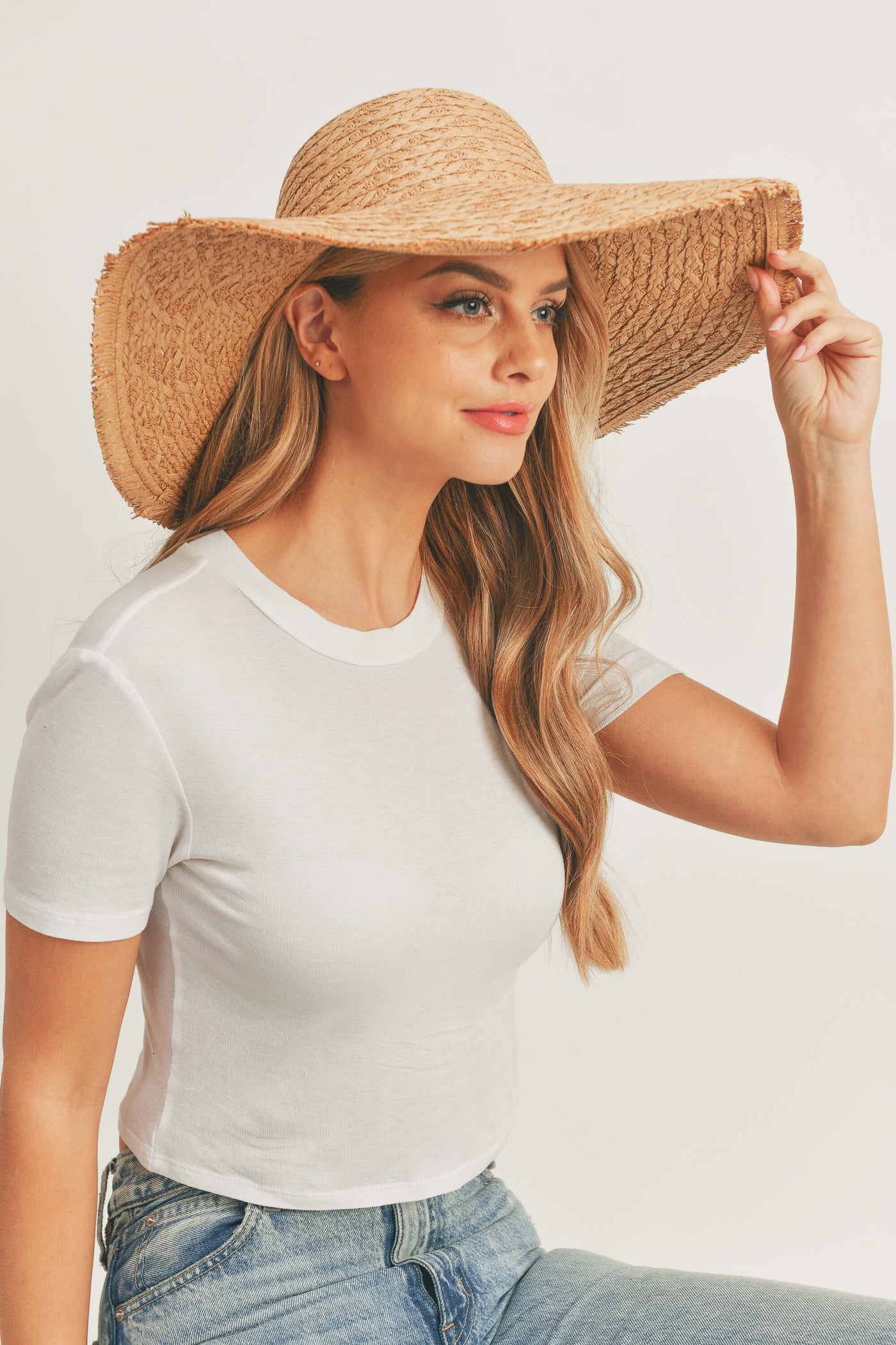 MH0095 Floppy Straw Sun Hat with Frayed Edges