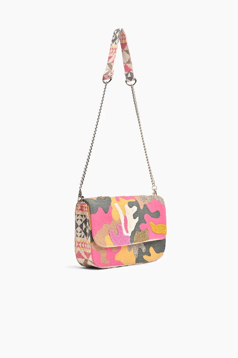 AB23-751 Pink Camo Crossbody - Honeytote