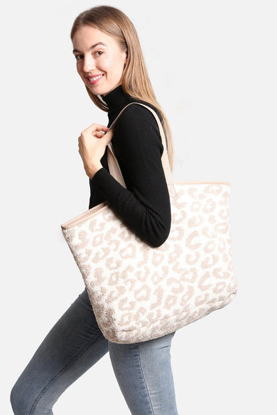 JCL2130 Leopard Super Lux Microfiber Tote - Honeytote